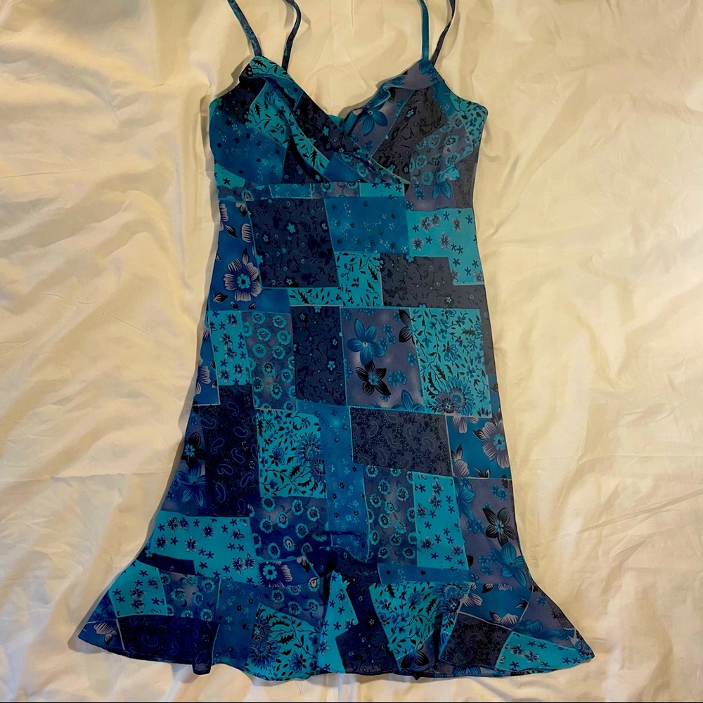 Jonathan Martin blue patchwork v-neck midi flouncy dress size 7